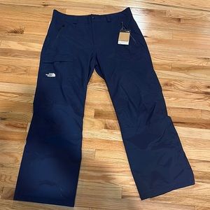 Men’s North Face snow pants